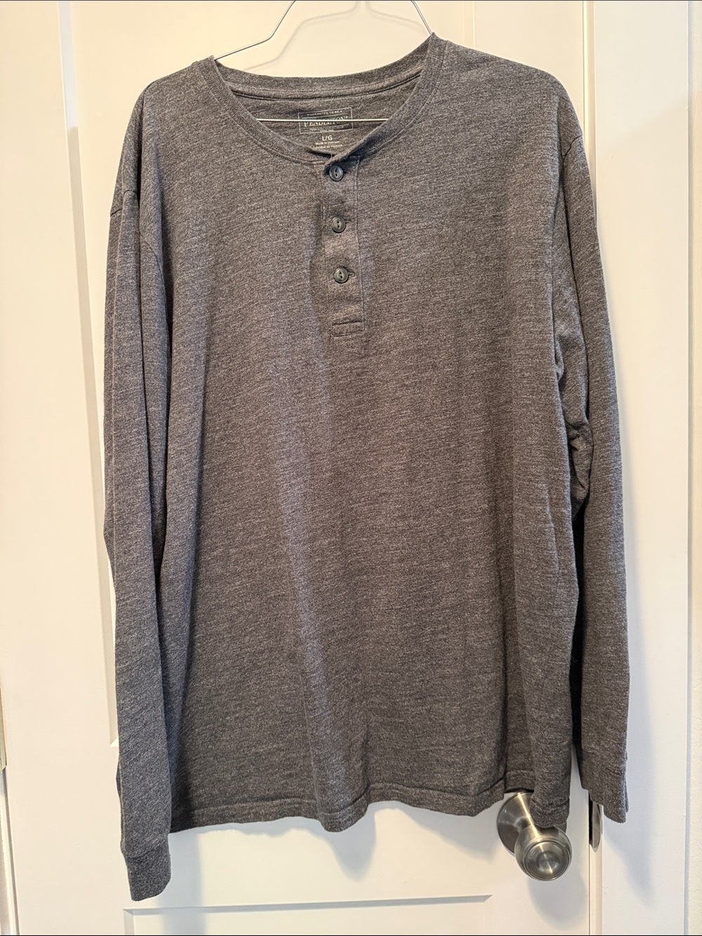 Pendleton Men's Long-Sleeve Henley - Gray size L